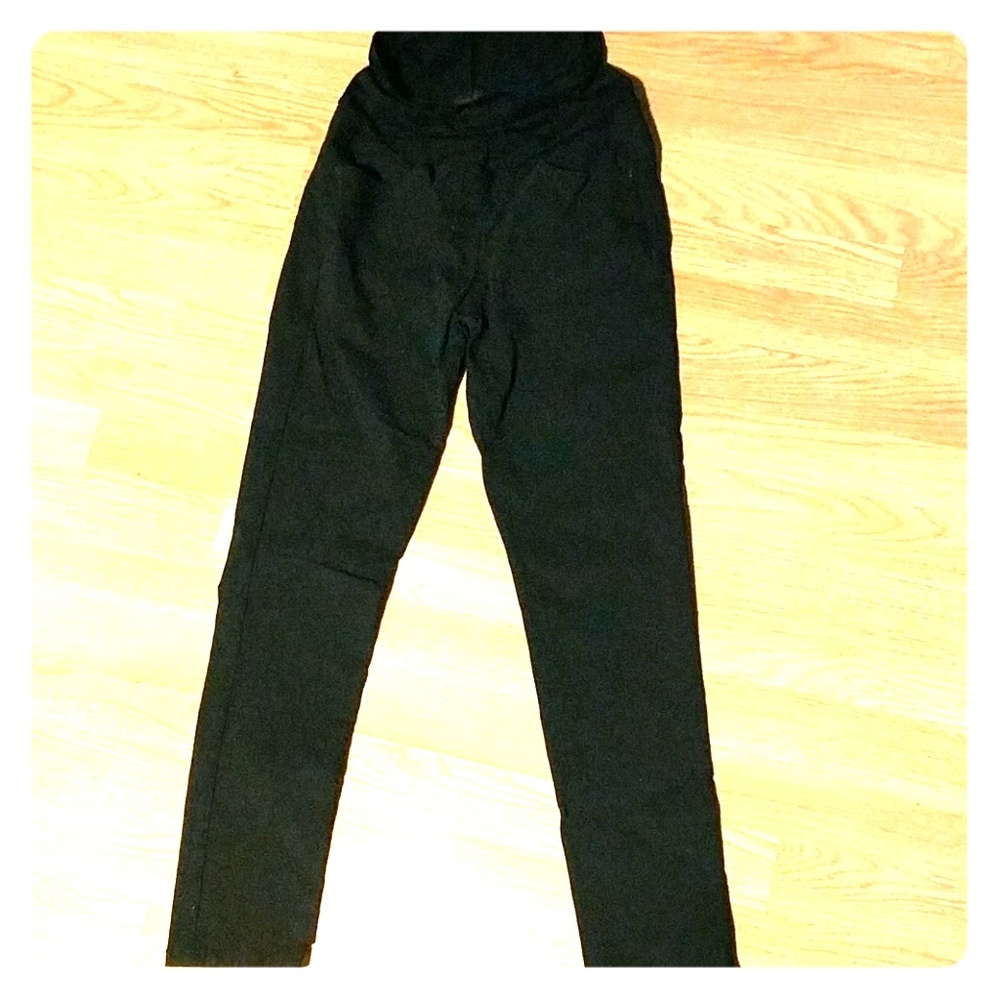 Maternity Black stretchy legging/jeans